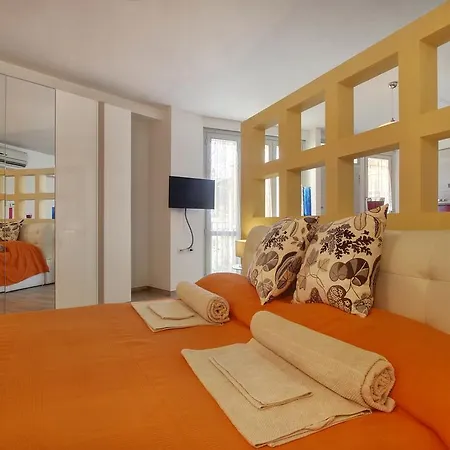 Borgo Guelfo Ii * Florence